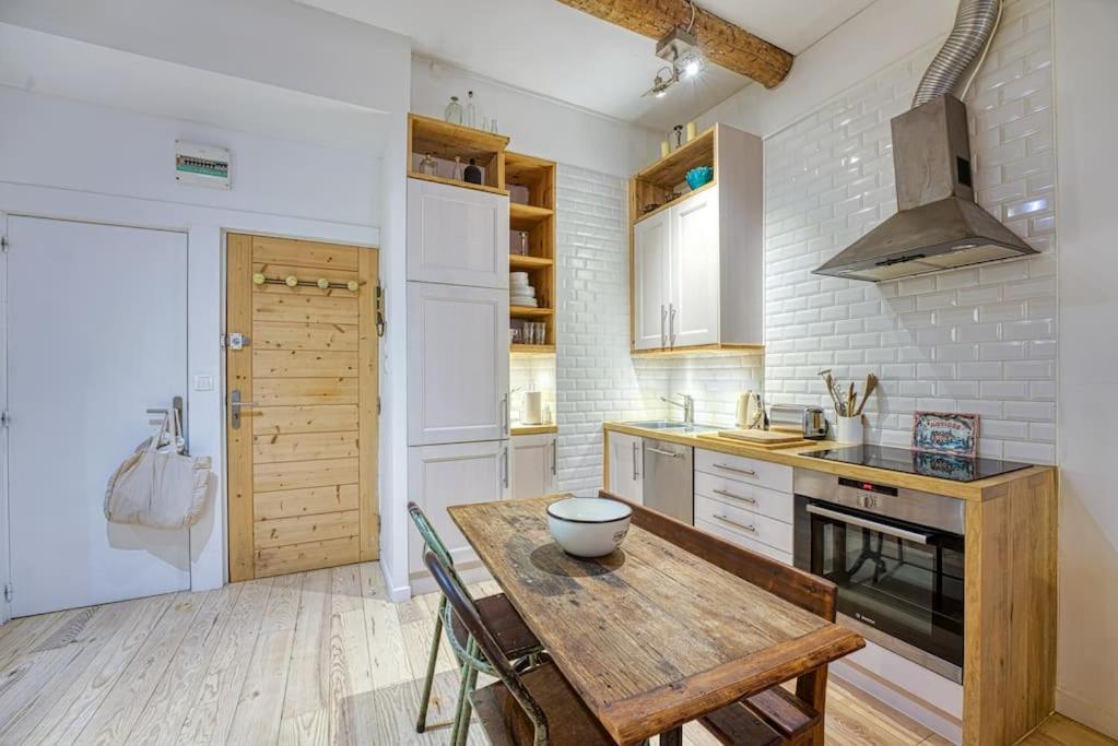 New - 1 Bed Apt Central Antibes Exterior photo